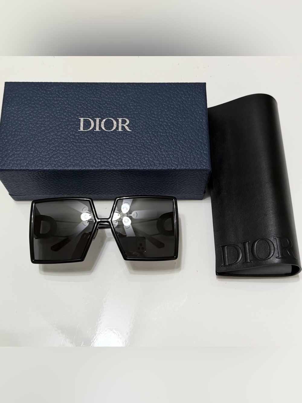 Dior 30Montaigne Sunglasses Authentic